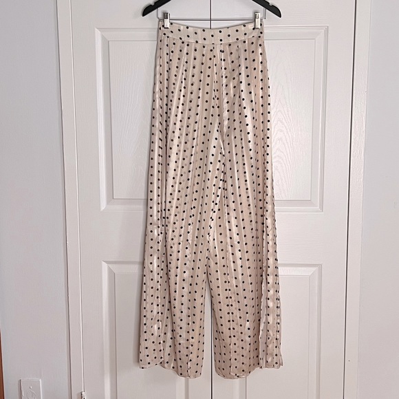 Long polka-dot pants with flowing panels - Picture 1 of 4
